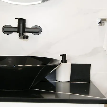 Luxury Costa Blanca Ground Floor, Stayorihuelacosta, Jardín 1 #prp003 Apartamento