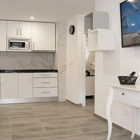 Apartamento Luxury Costa Blanca Ground Floor, Stayorihuelacosta, Jardín 1 #prp003