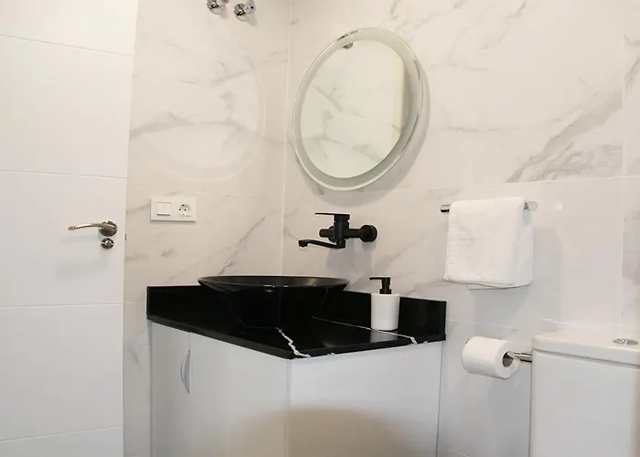 Luxury Costa Blanca Ground Floor, Stayorihuelacosta, Jardin 1 #prp003 Apartment Torrevieja